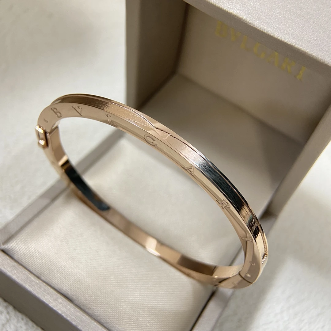 Bvlgari Jewellery — 37d9cb1d