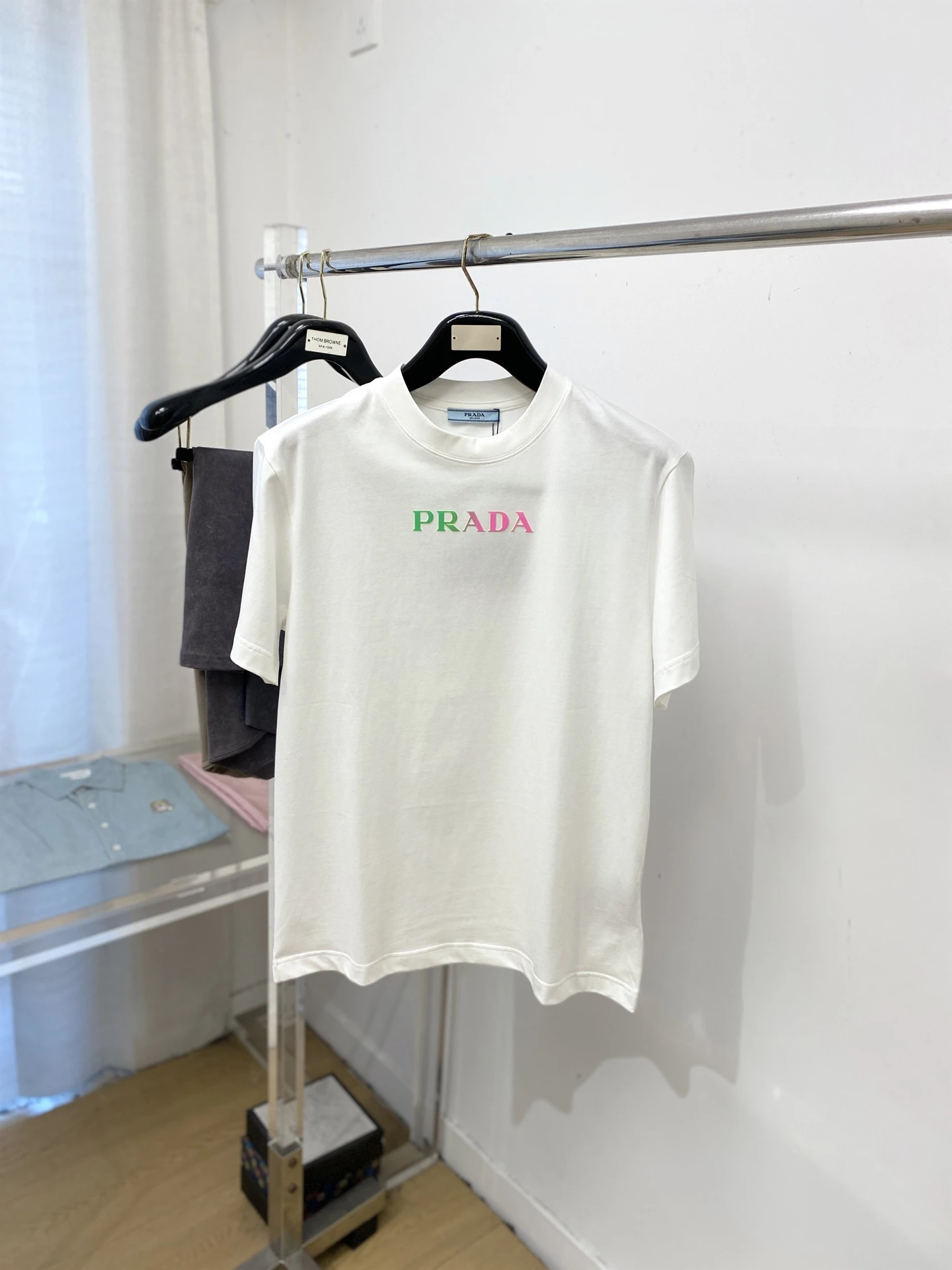 Prada T-Shirt — 96412c71