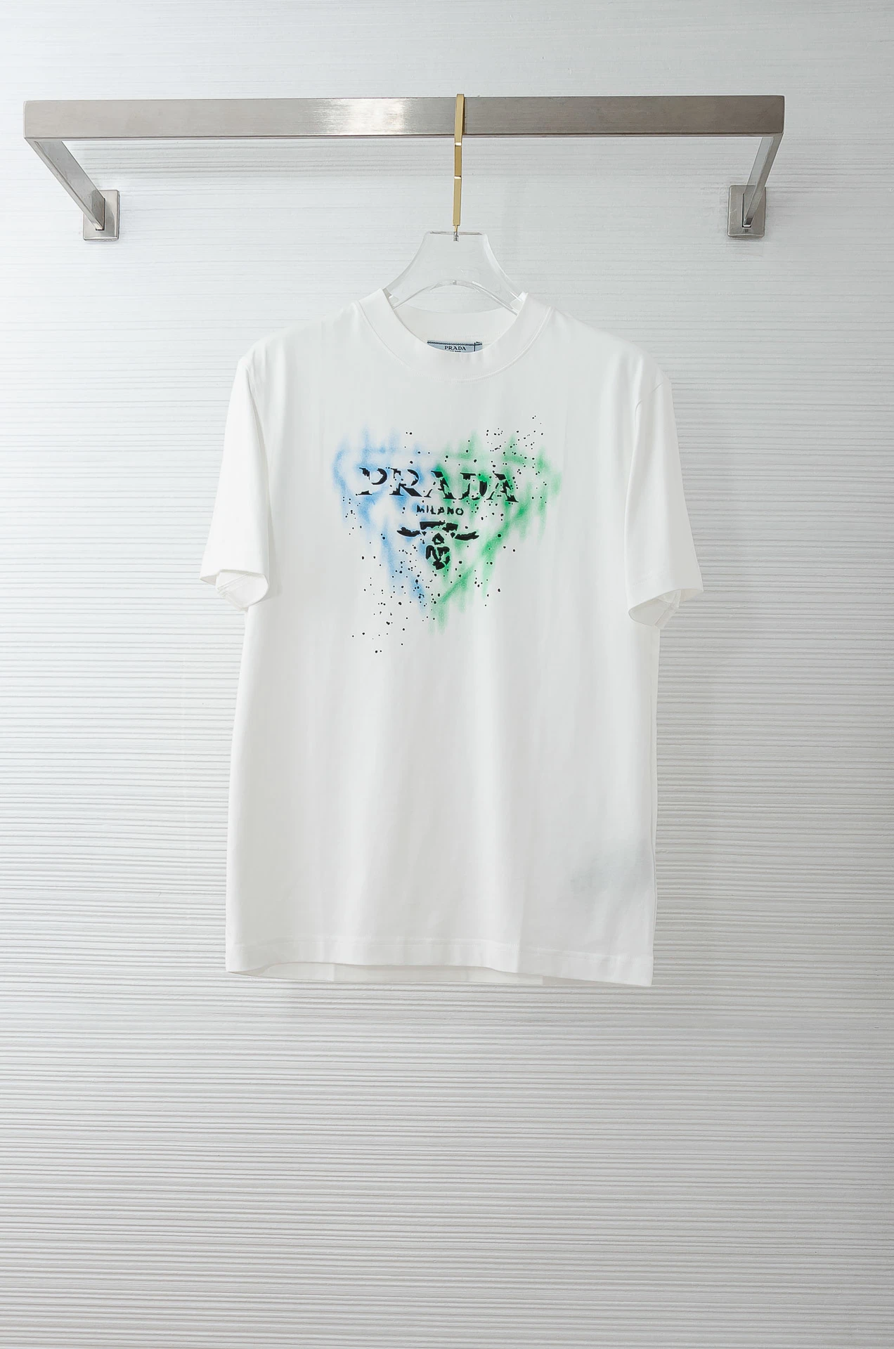 Prada T-Shirt — 85bac247