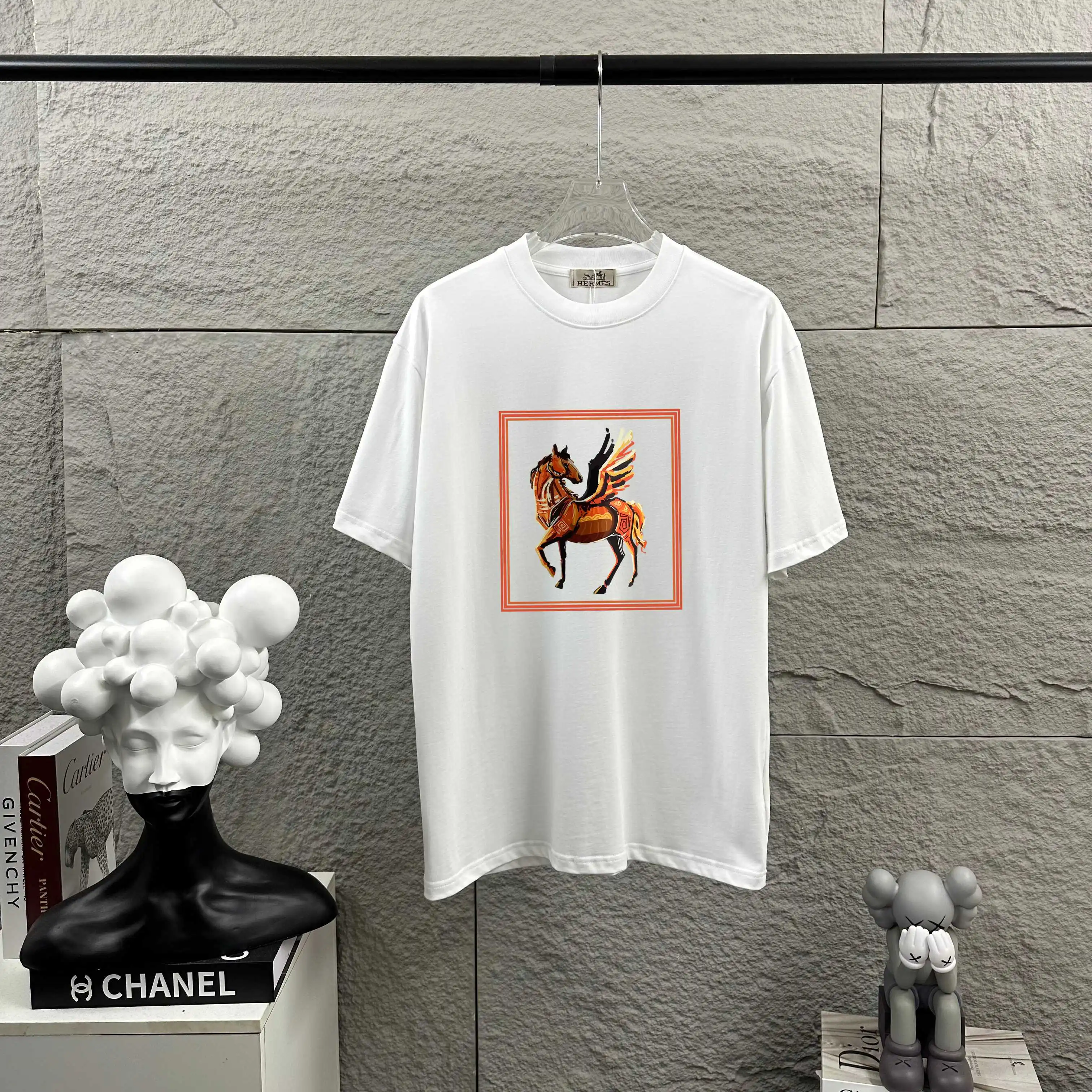 Hermès T-Shirt — 8ac1196a