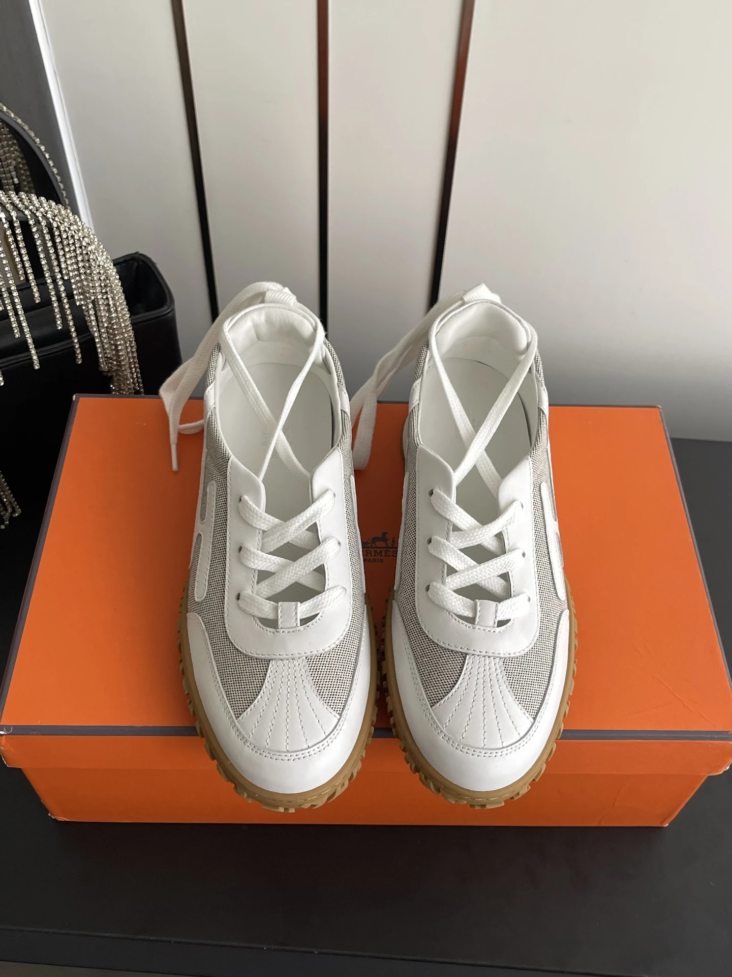 Hermès Sneakers — 74468402