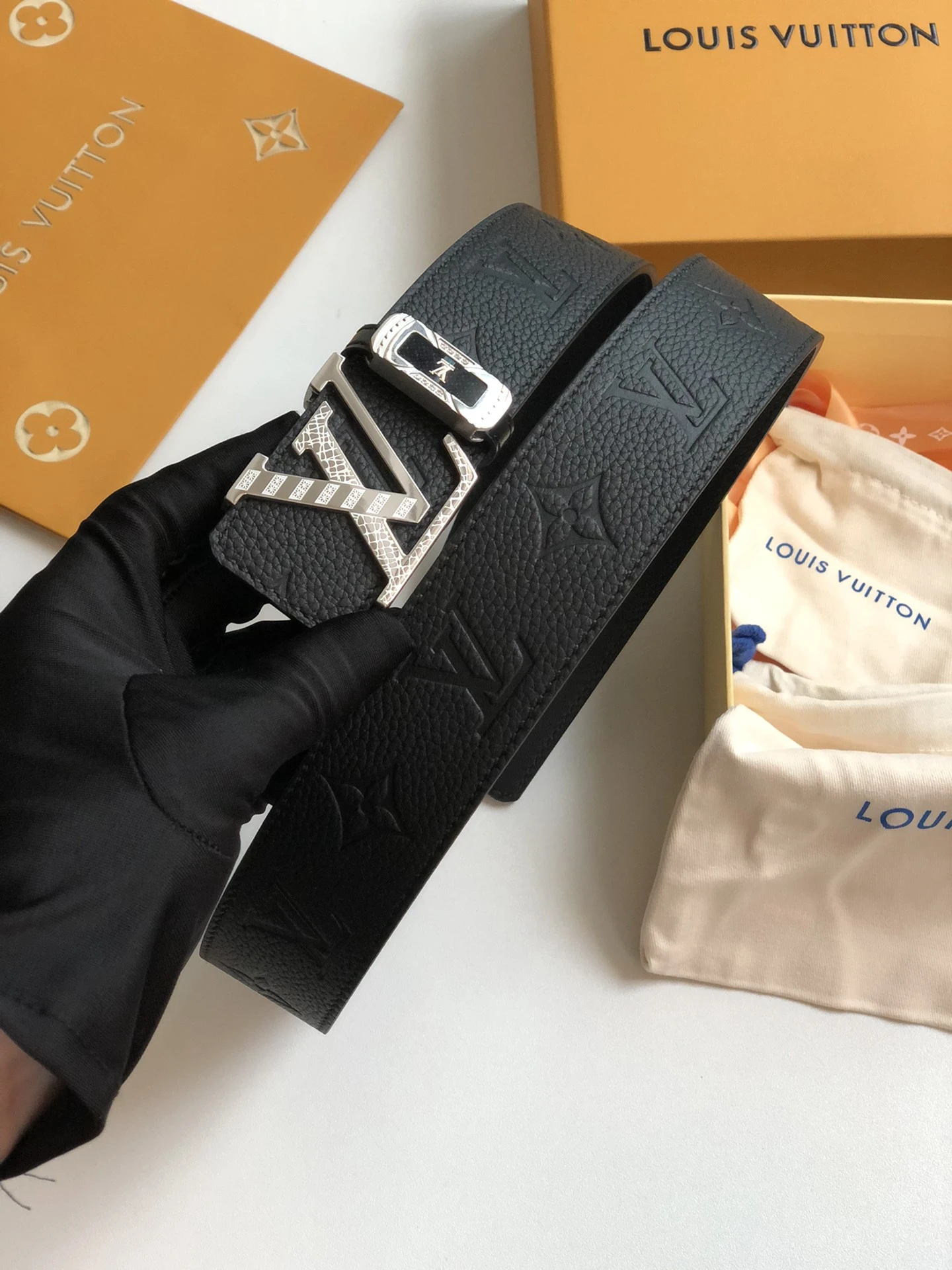Louis Vuitton Belt — 6537235e