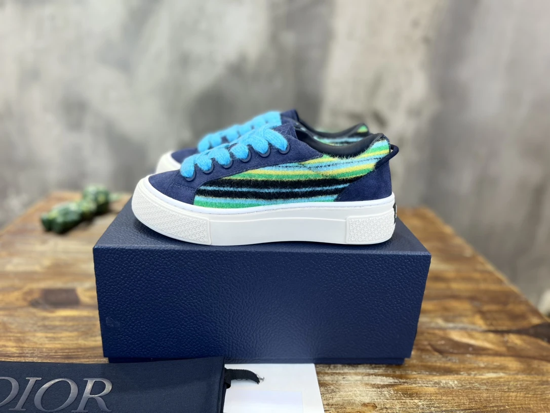 Dior Sneakers — 4af28884