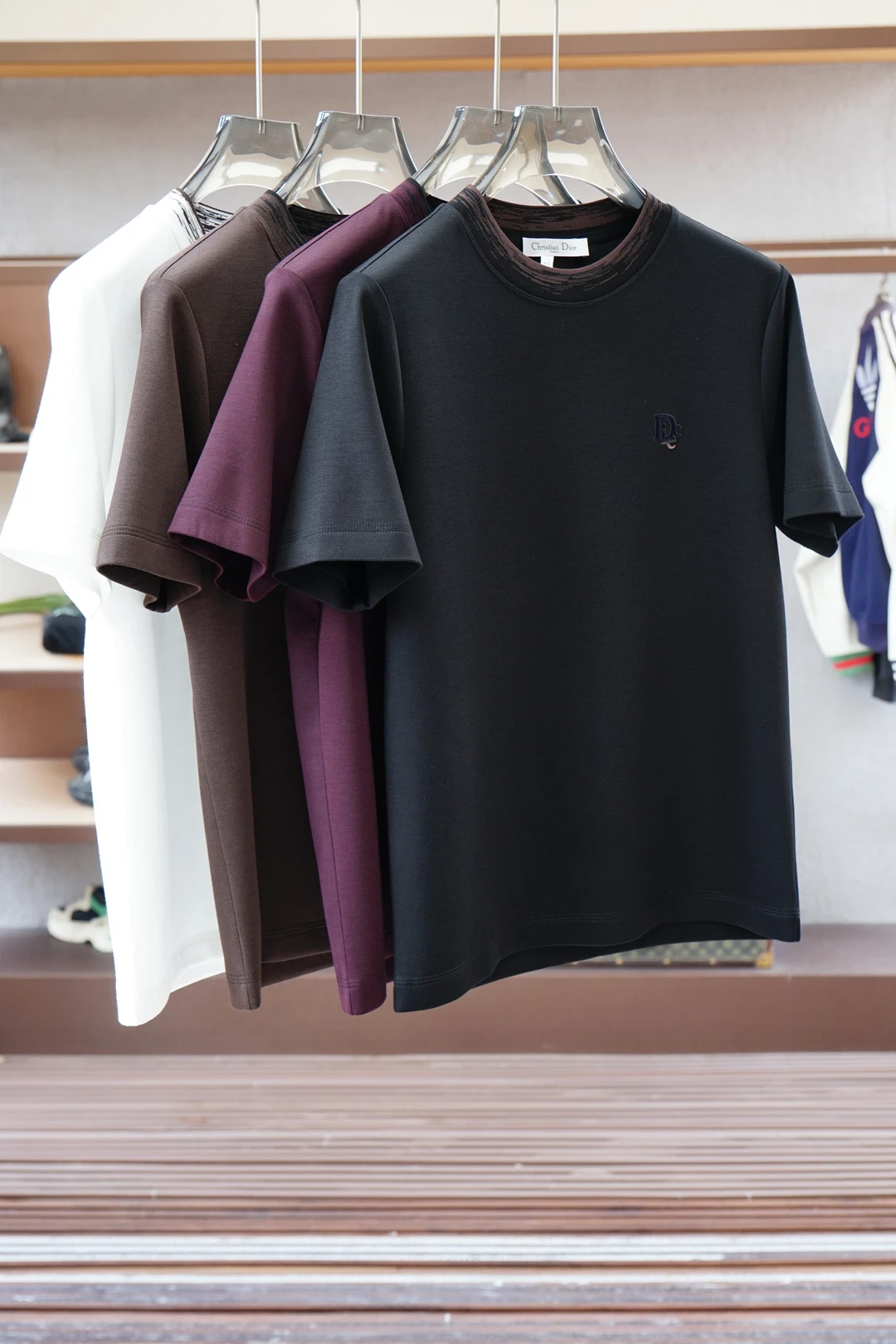 Dior T-Shirt — d4771fd0