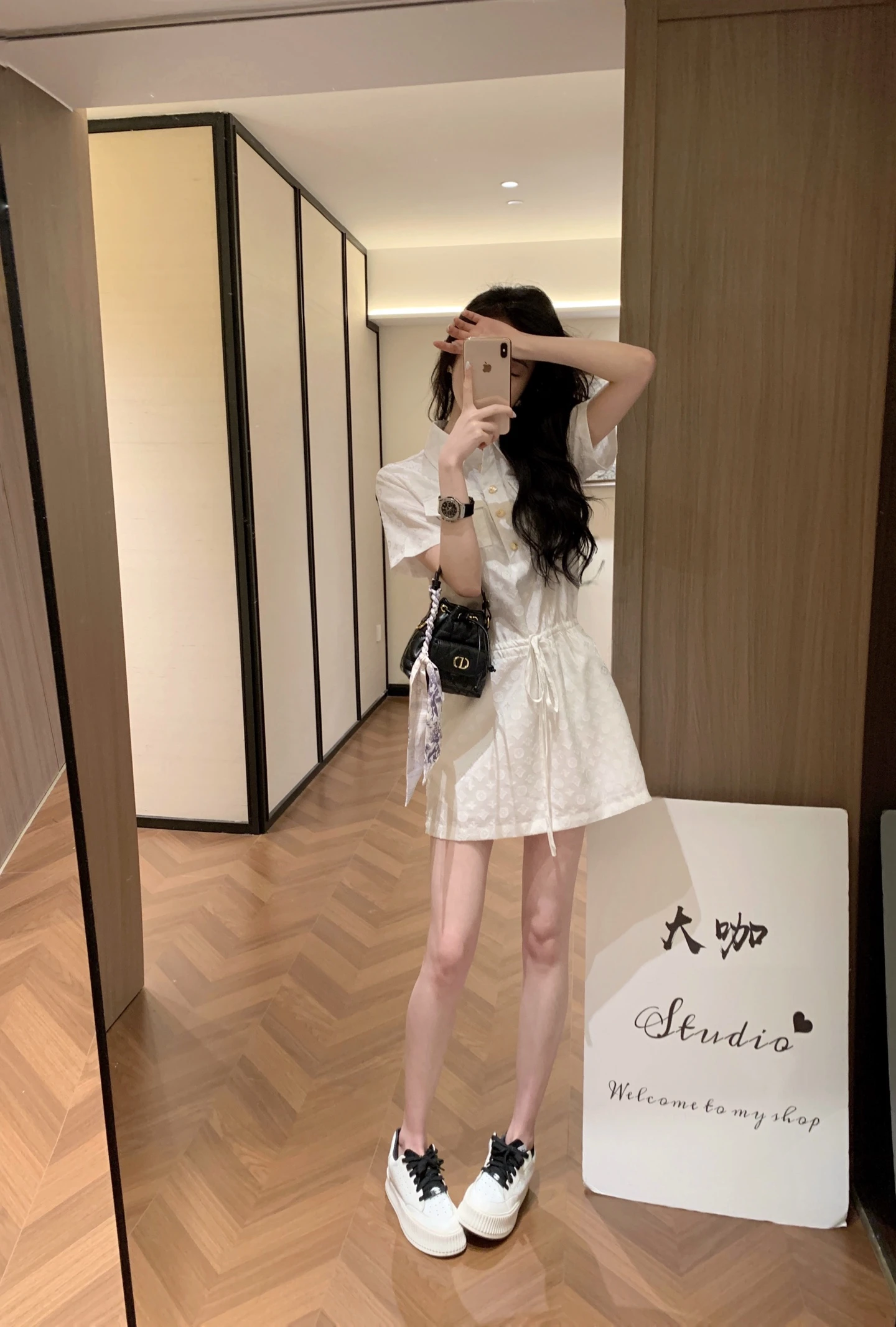 Dresses — 37a3ba00