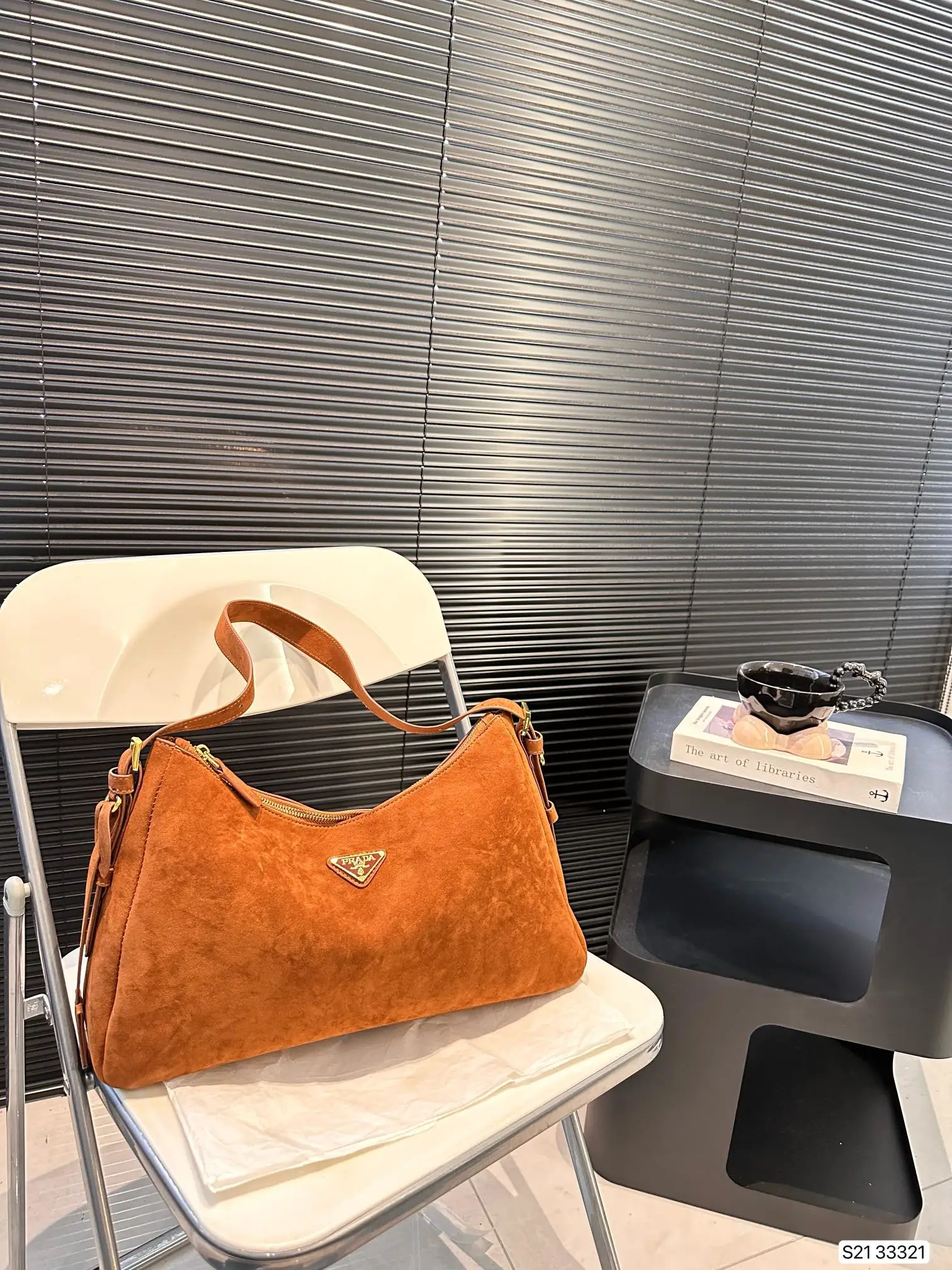Prada Bag — 9eb11258
