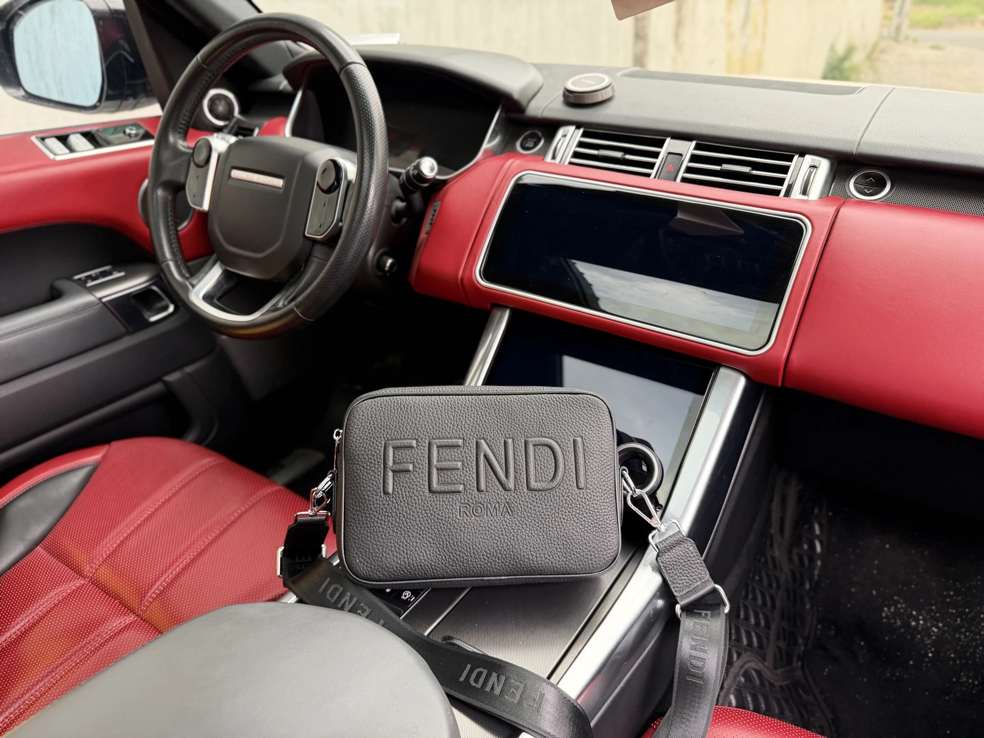 Fendi Bag — 867079c5