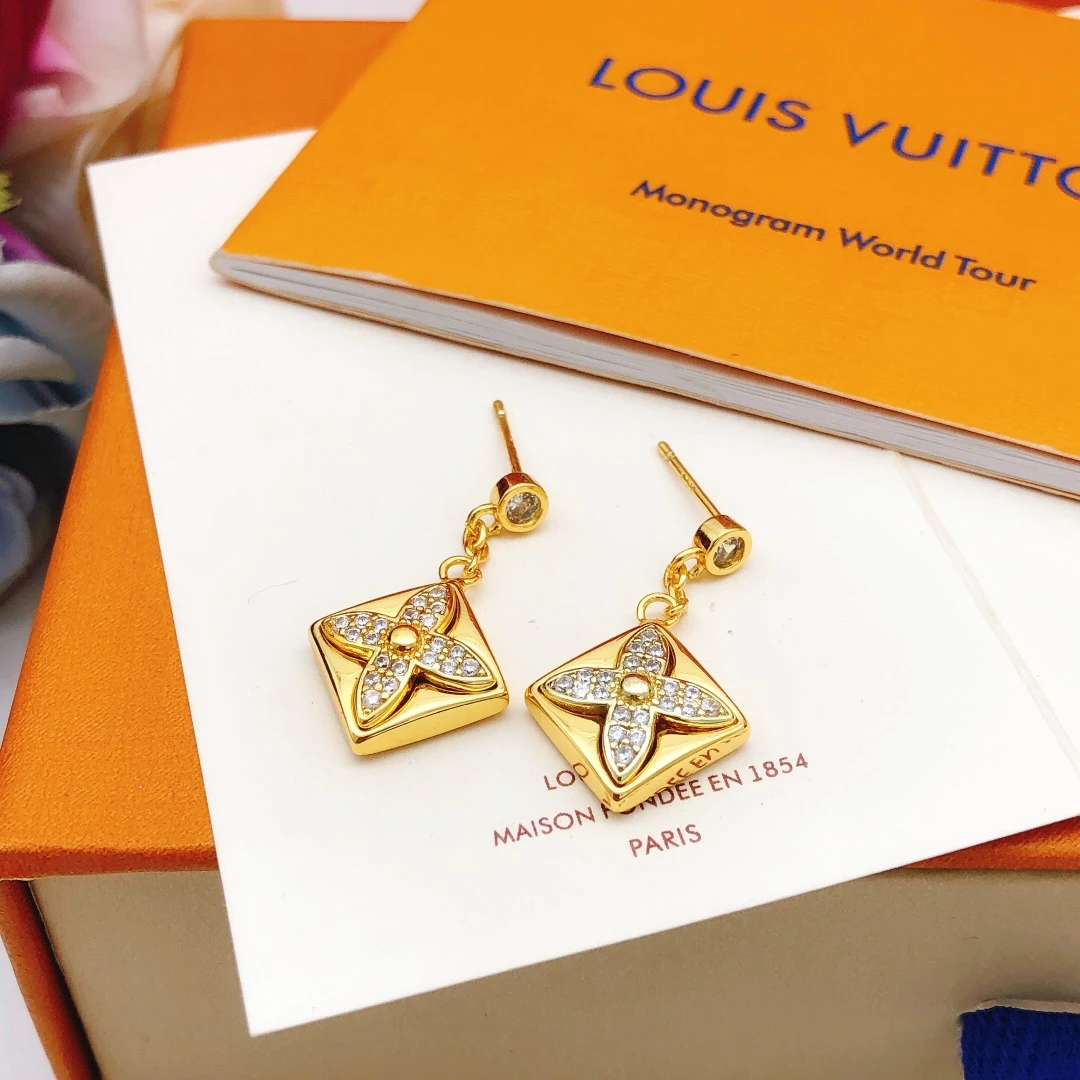 Louis Vuitton Earrings — 726f95a8