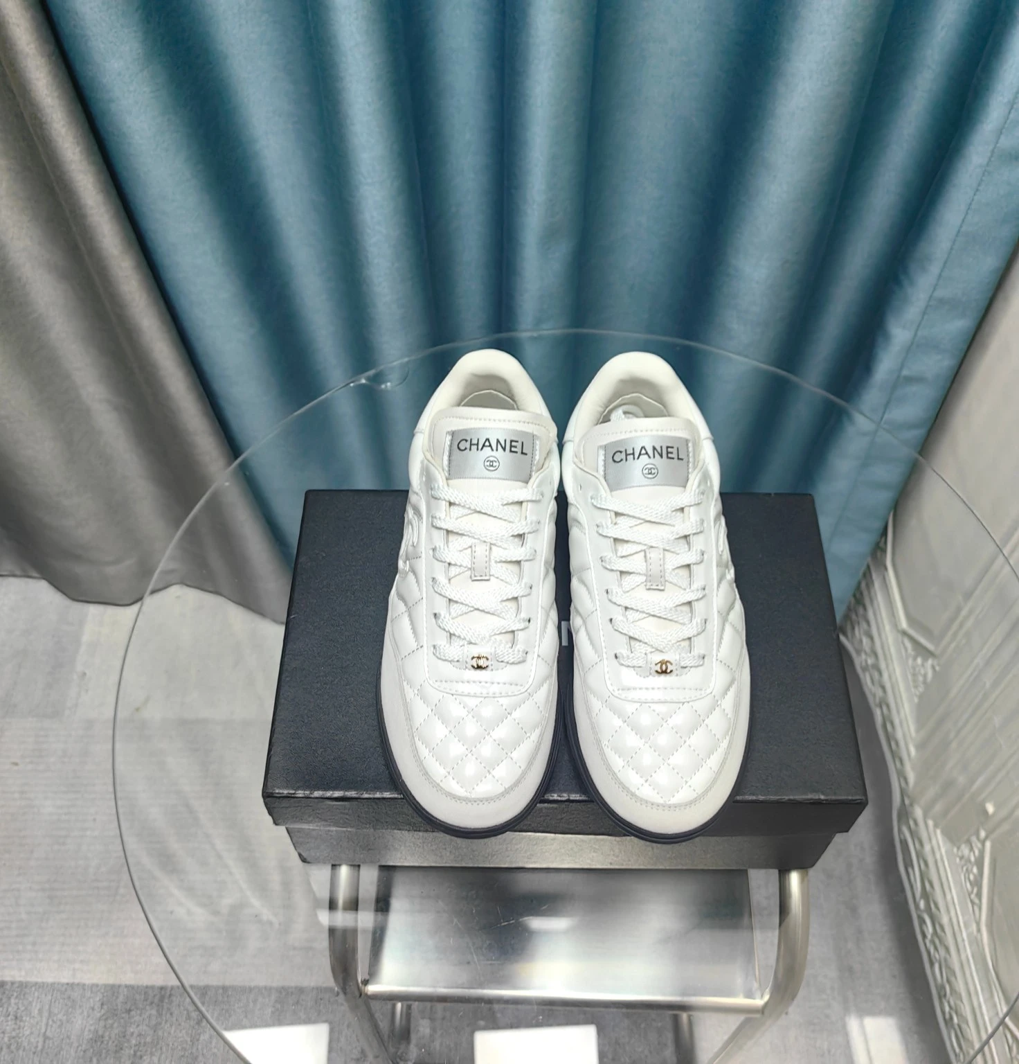 Chanel Sneakers — c6f6fdea
