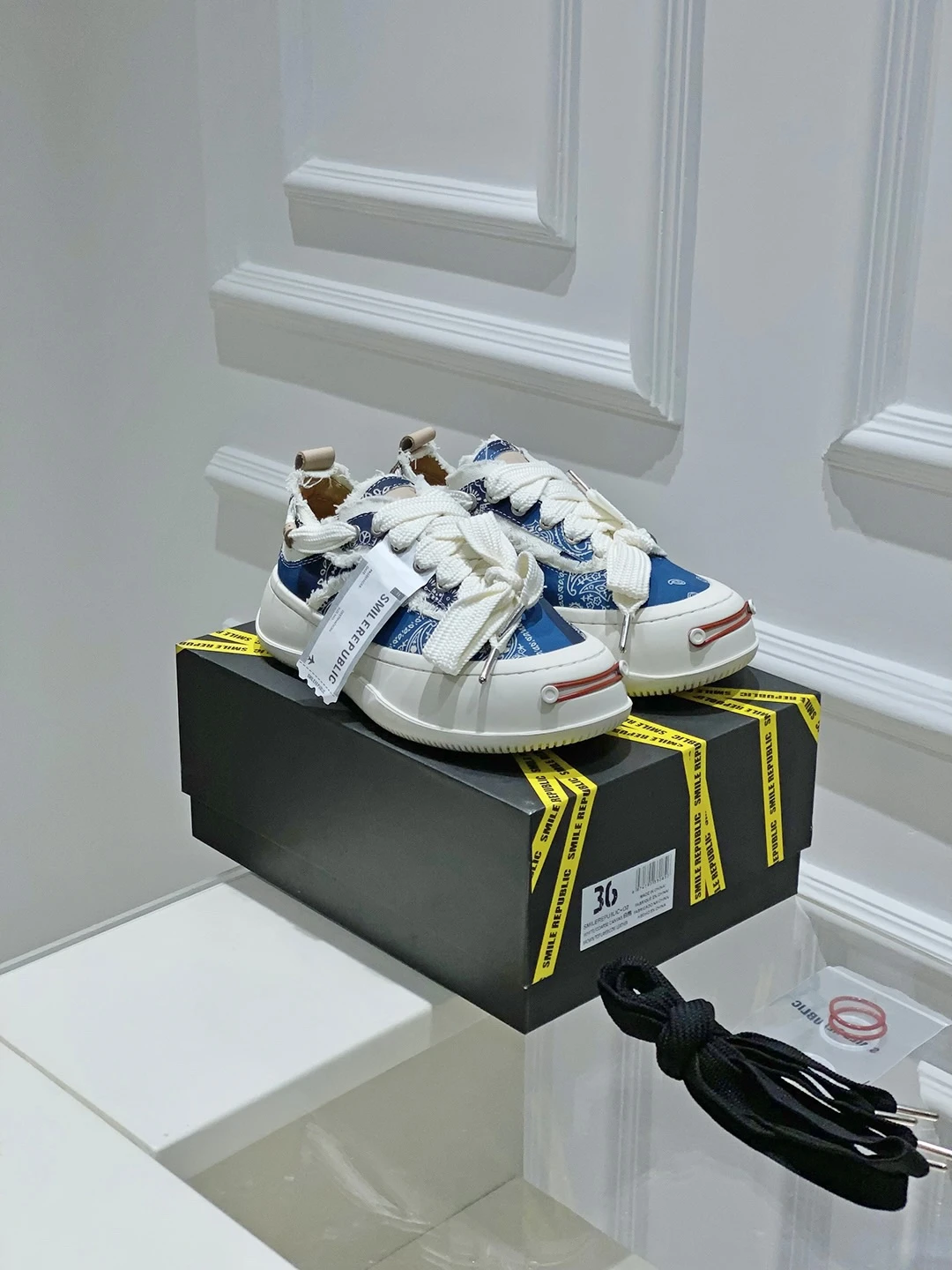 XVESSEL Sandals — 5ec7c32c