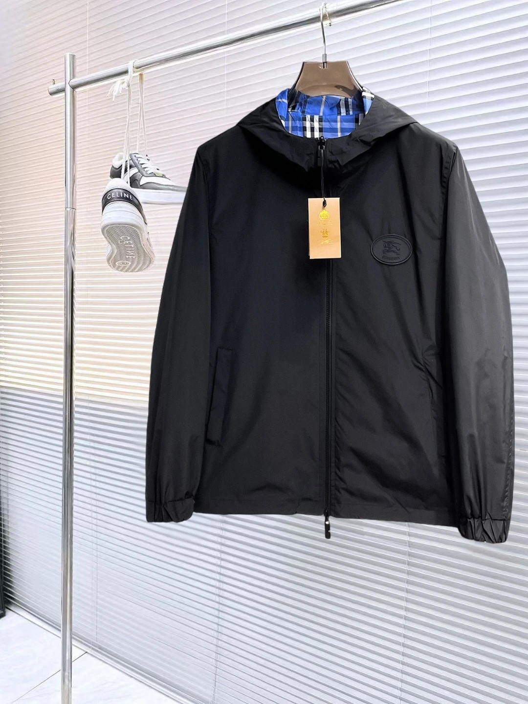 Burberry Jackets — 71590d91