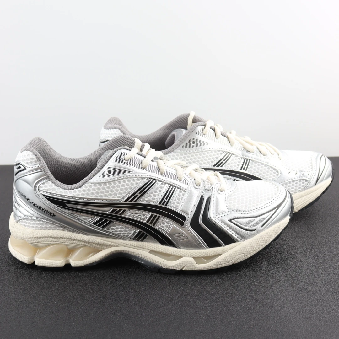 Asics Shoes — 9d478d6b