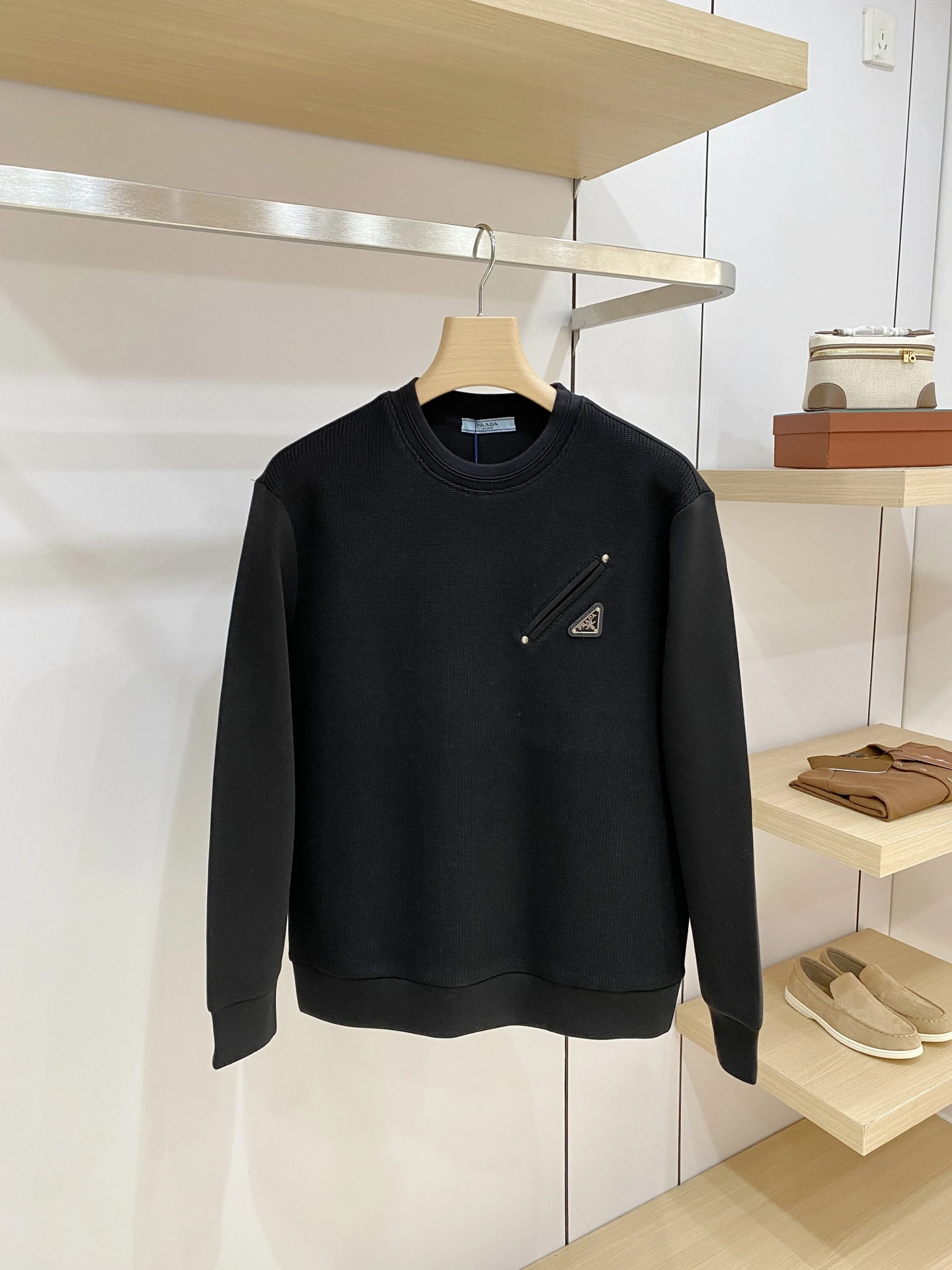 Prada Sweatshirts — aa07f1e3