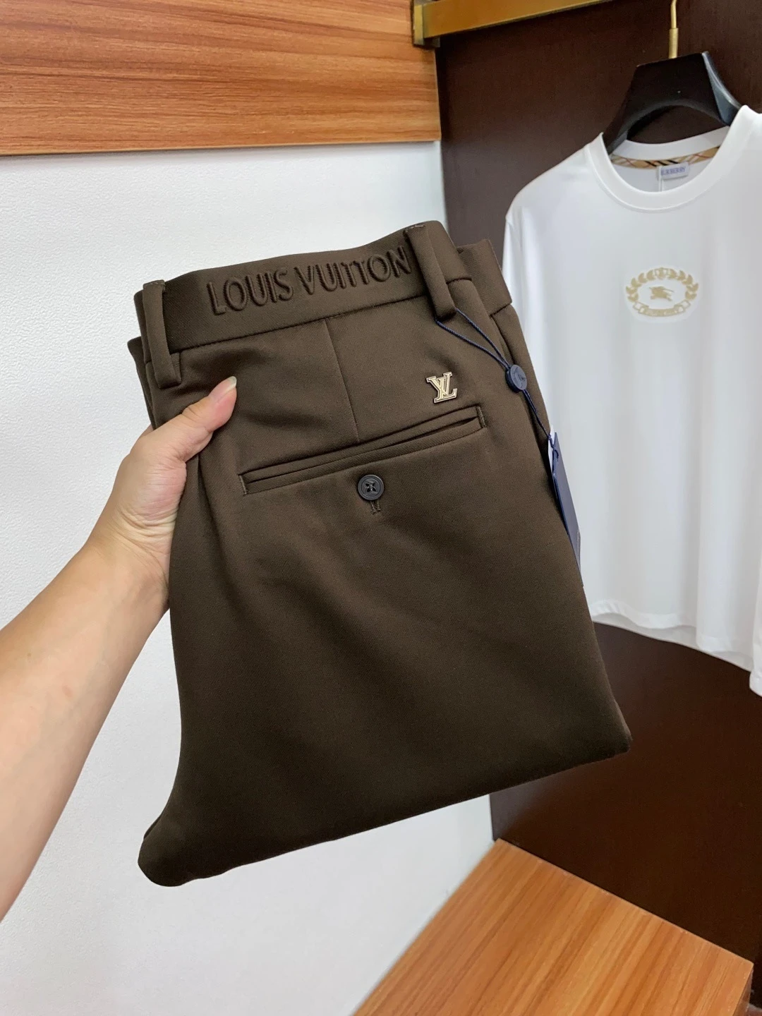 Louis Vuitton T-Shirt — af8c5012