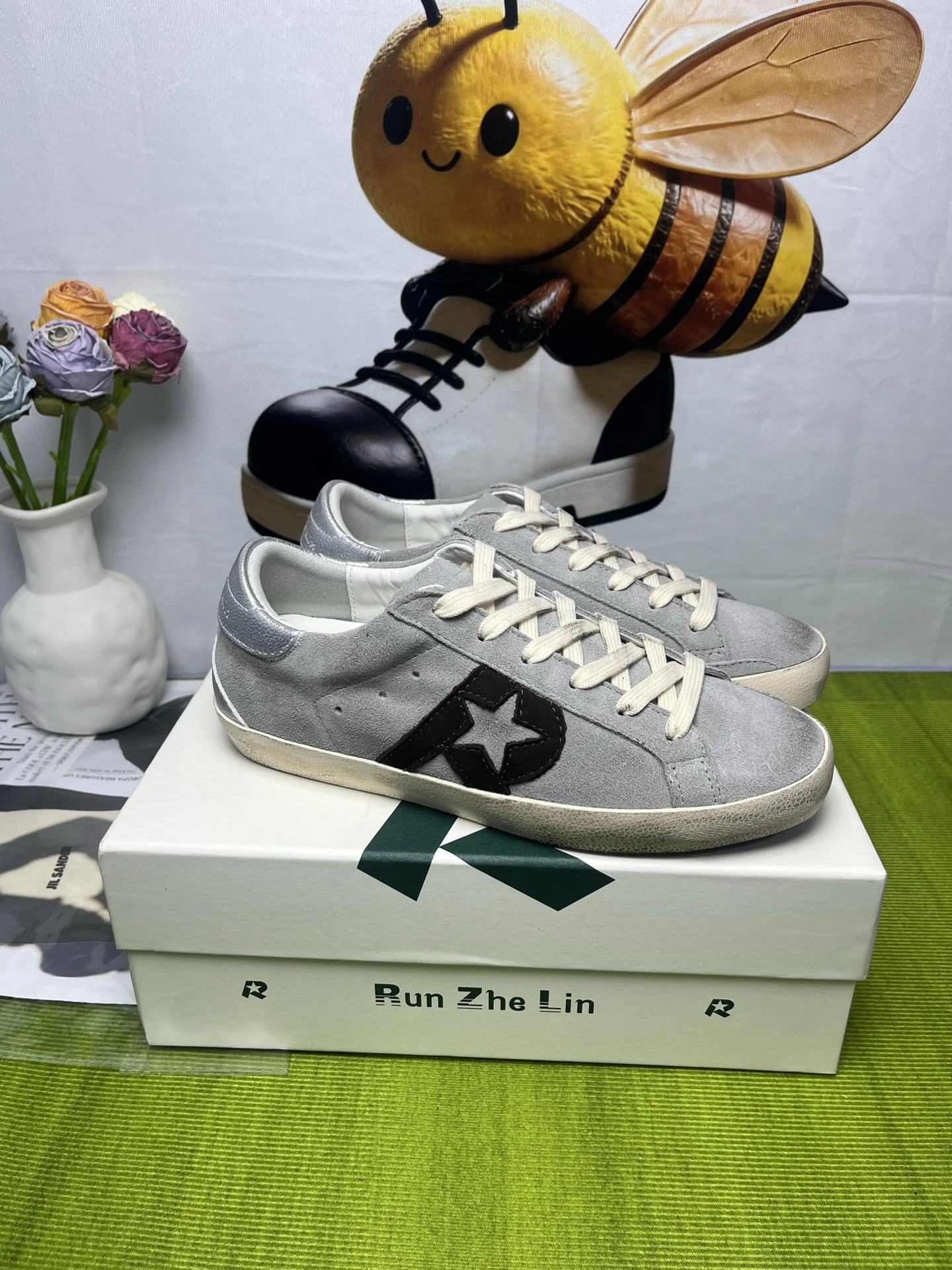 Golden Goose Sneakers — 03ad07c1