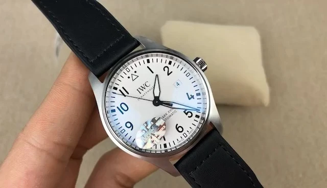 IWC Watch — 2534c959
