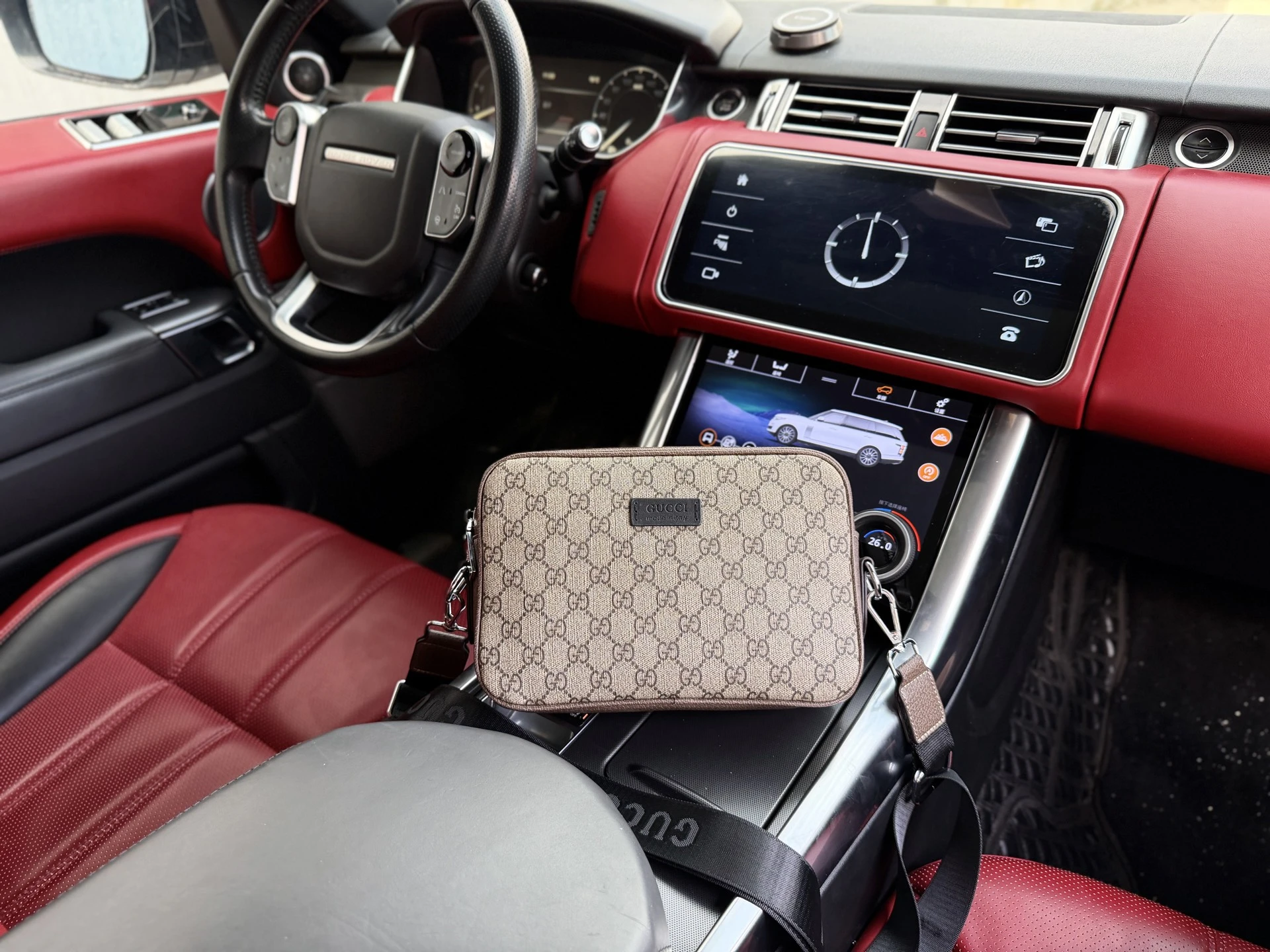 Gucci Bag — 84d55d4d
