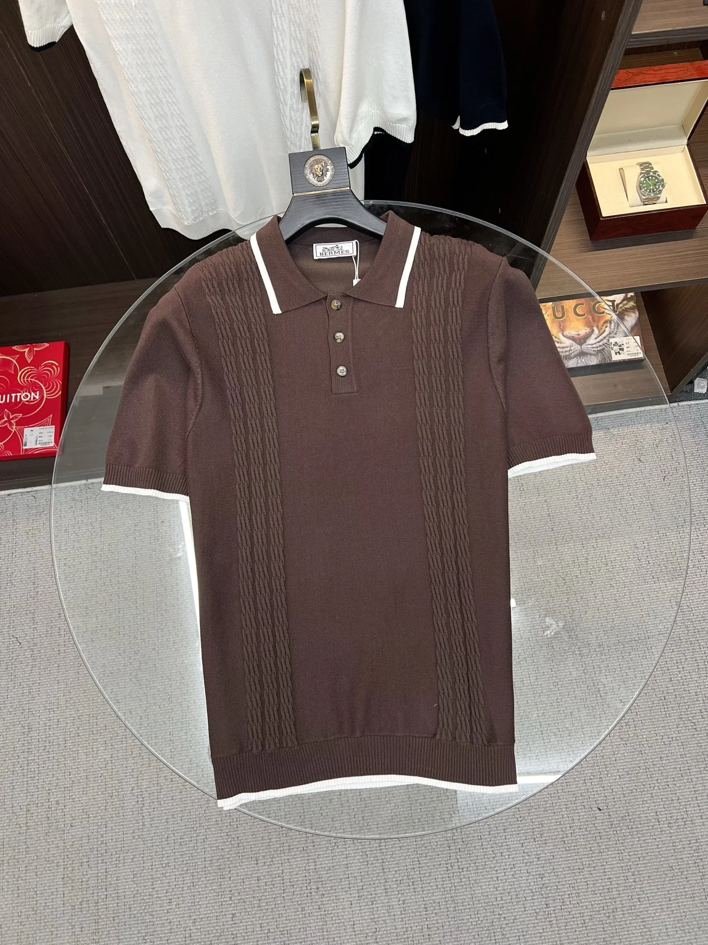 Hermès T-Shirt — 48235c05