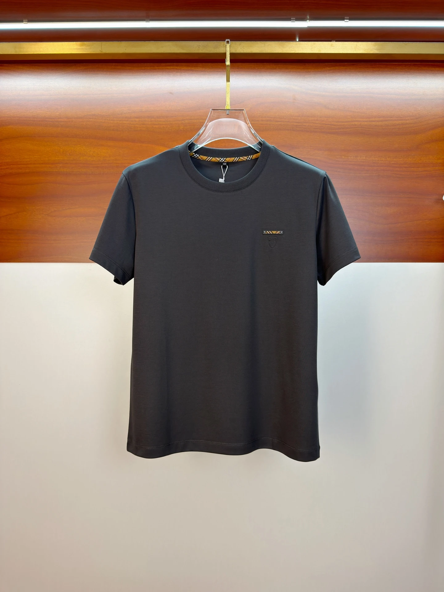Burberry T-Shirt — f3a55ed9