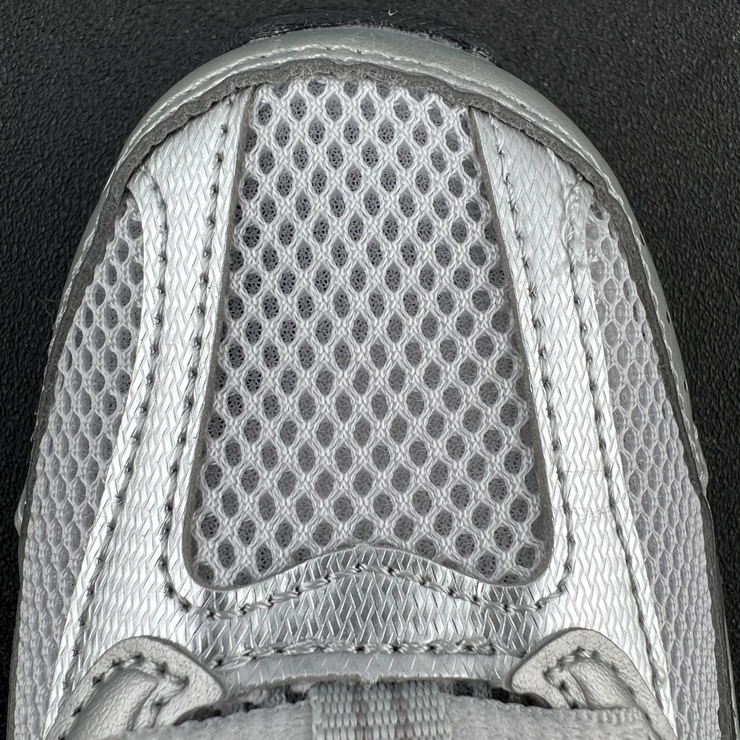 New Balance Shoes — 91f996e8