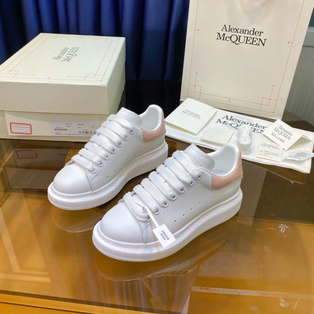 Alexander McQueen Sneakers — 6d1a0516