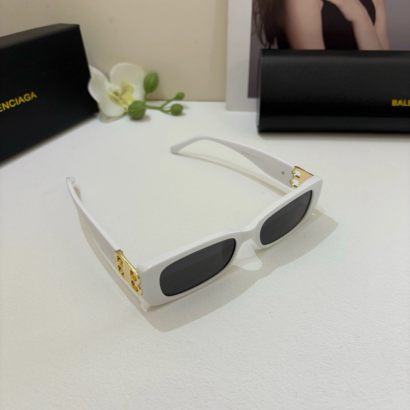 Balenciaga Eyewear — 049da470