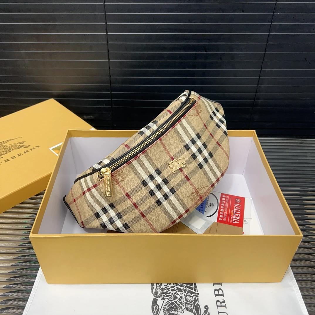 Burberry Bag — 49a458d1