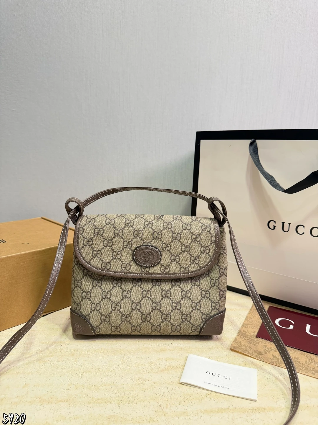 Gucci Bag — 9f2bfb1e