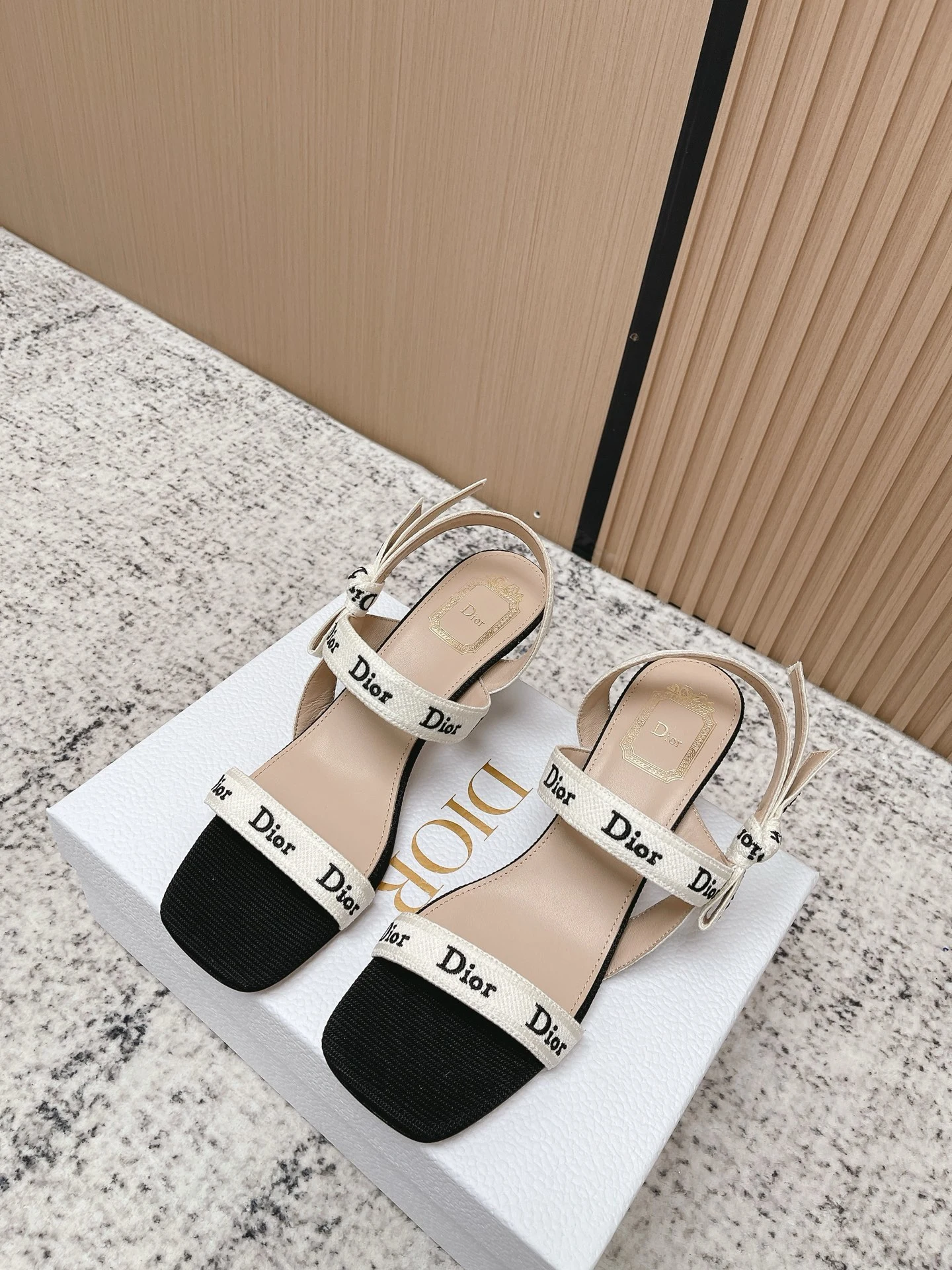 Dior Shoes — 6d8ce7be