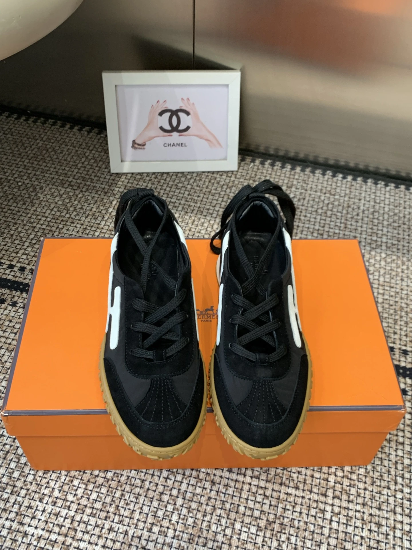 Hermès Sneakers — fb5f457f