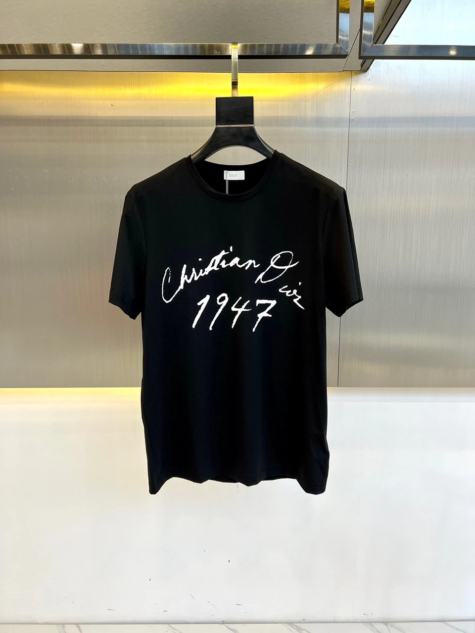 Dior T-Shirt — 8775e734