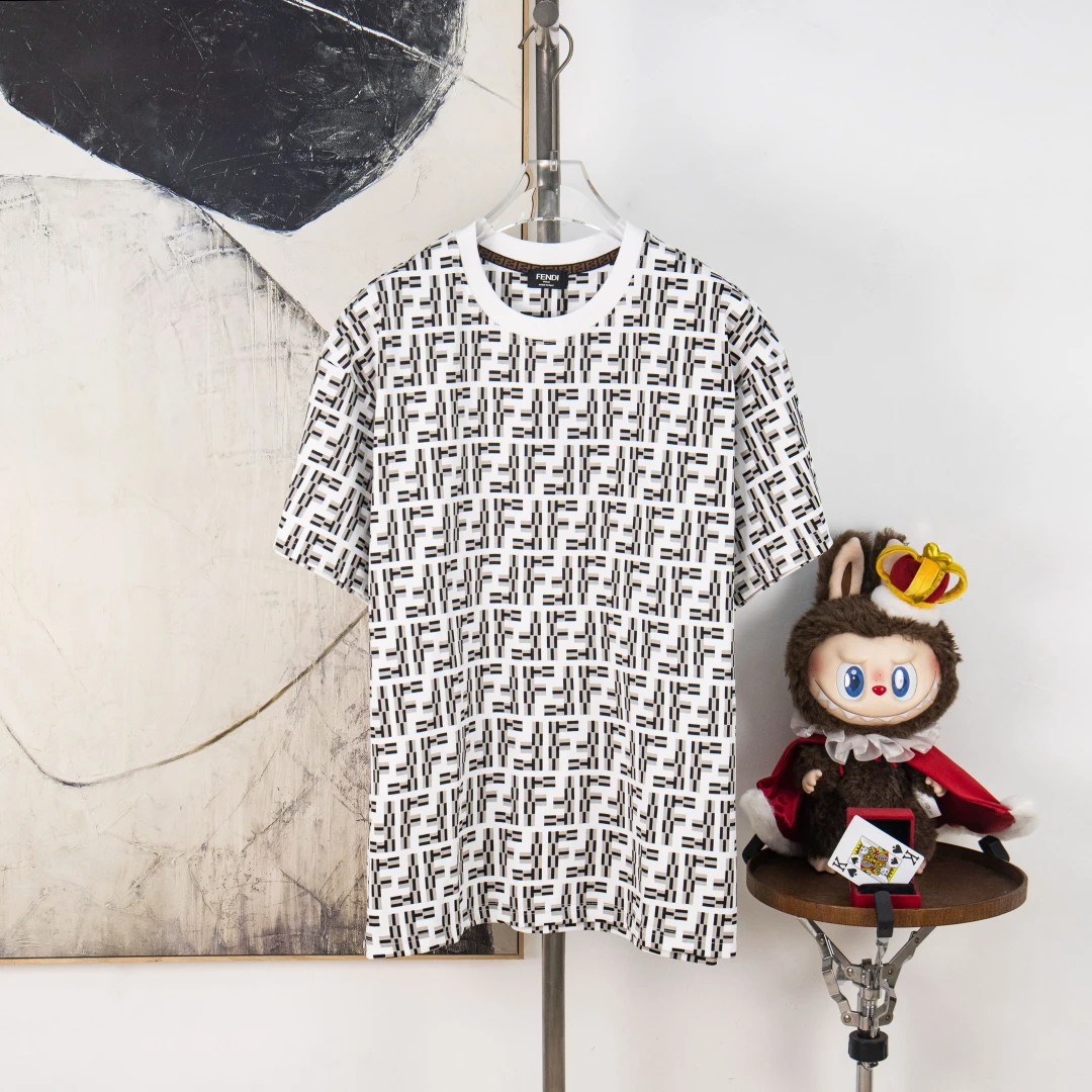 Fendi T-Shirt — c741ff85