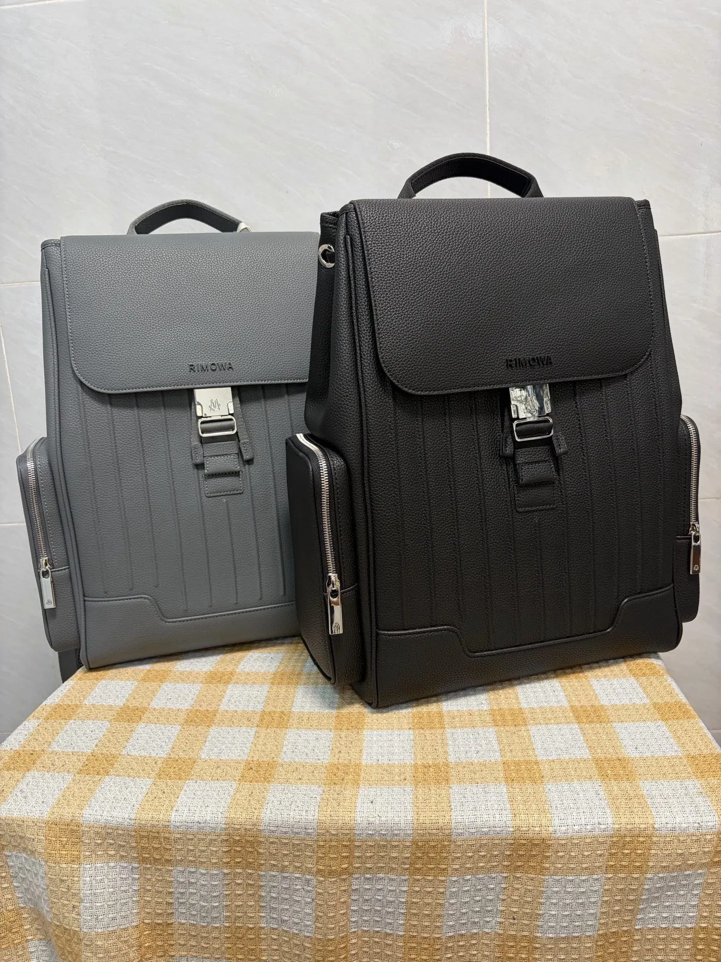 Backpacks — 87cacc2e