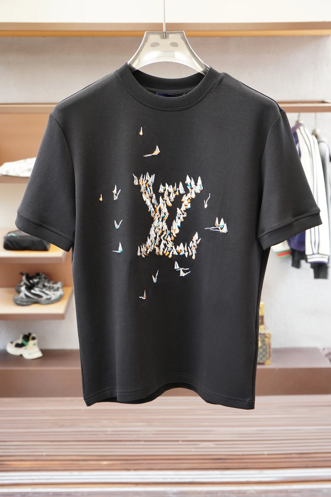 Louis Vuitton T-Shirt — 0effe923