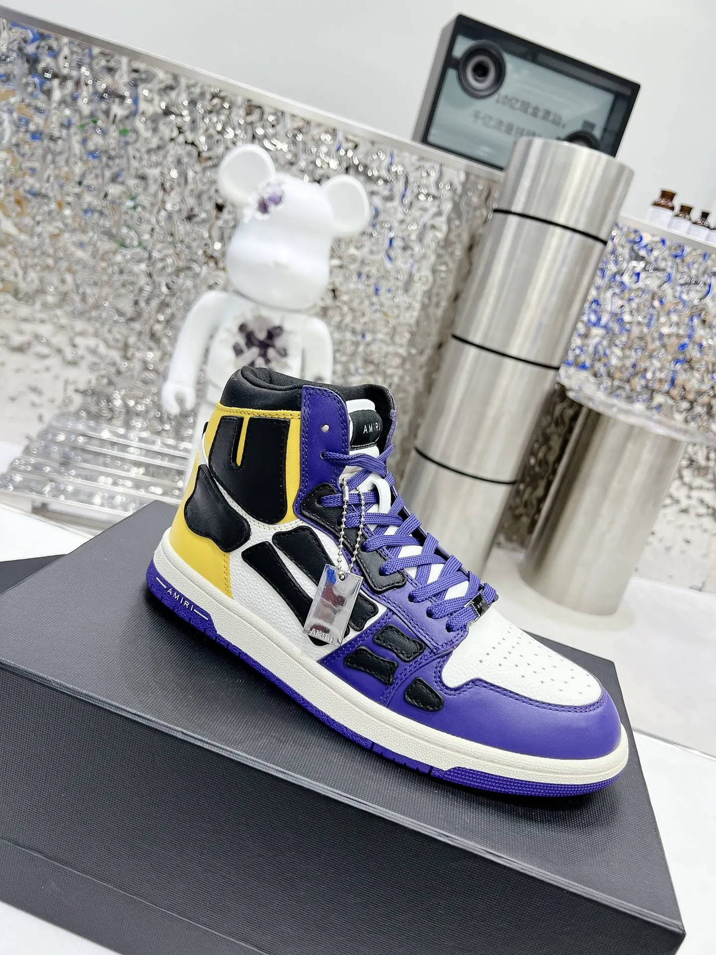 Amiri Sneakers — b3e89fb9