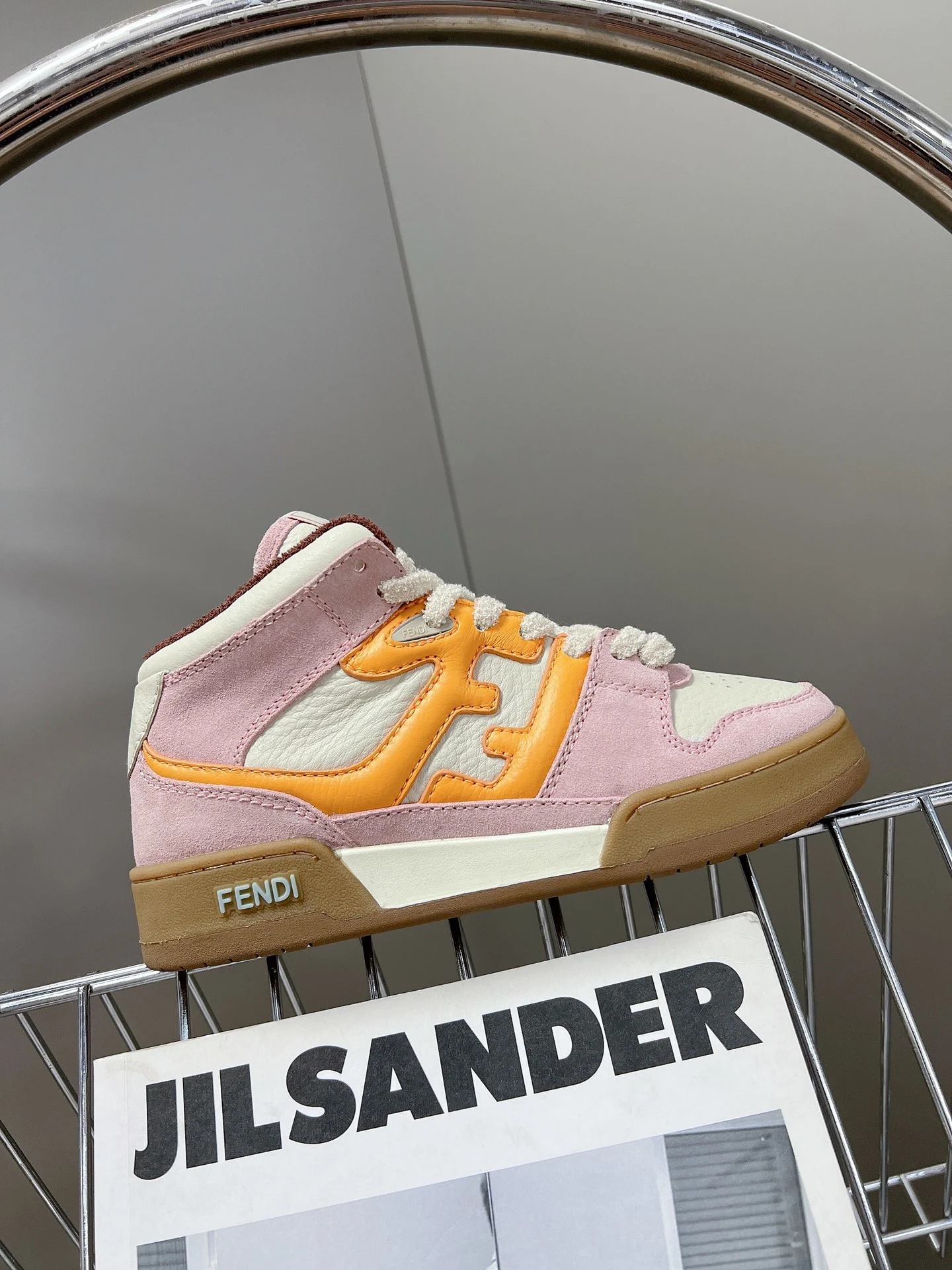 Fendi Sneakers — f36b0e4b