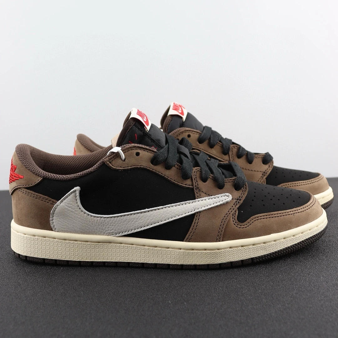 Nike Shoes — c82876f3