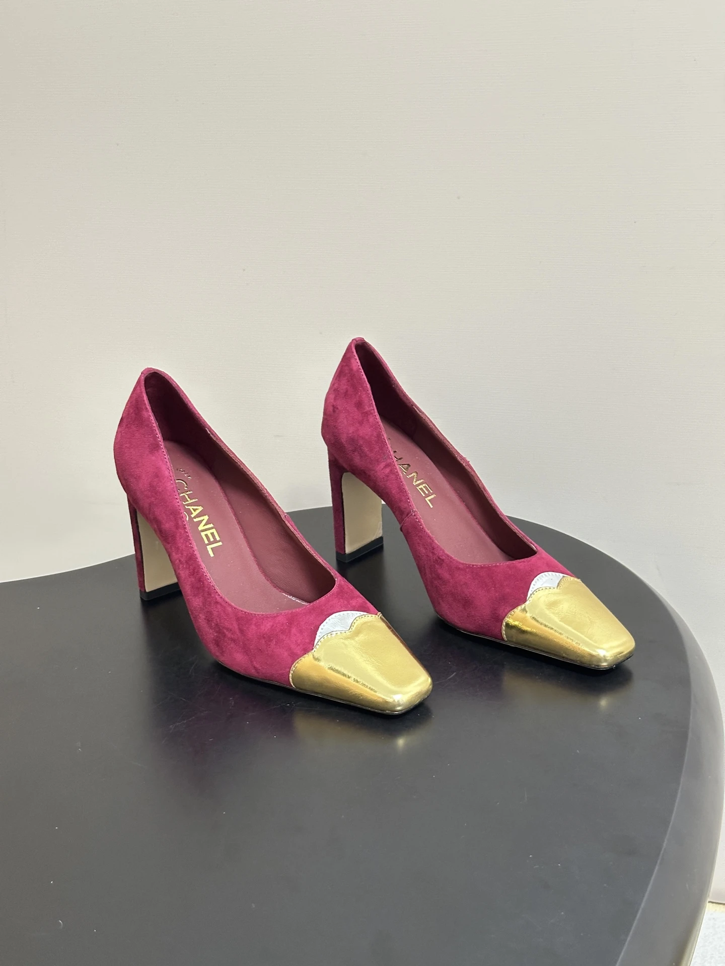 Chanel Shoes — e05f3682