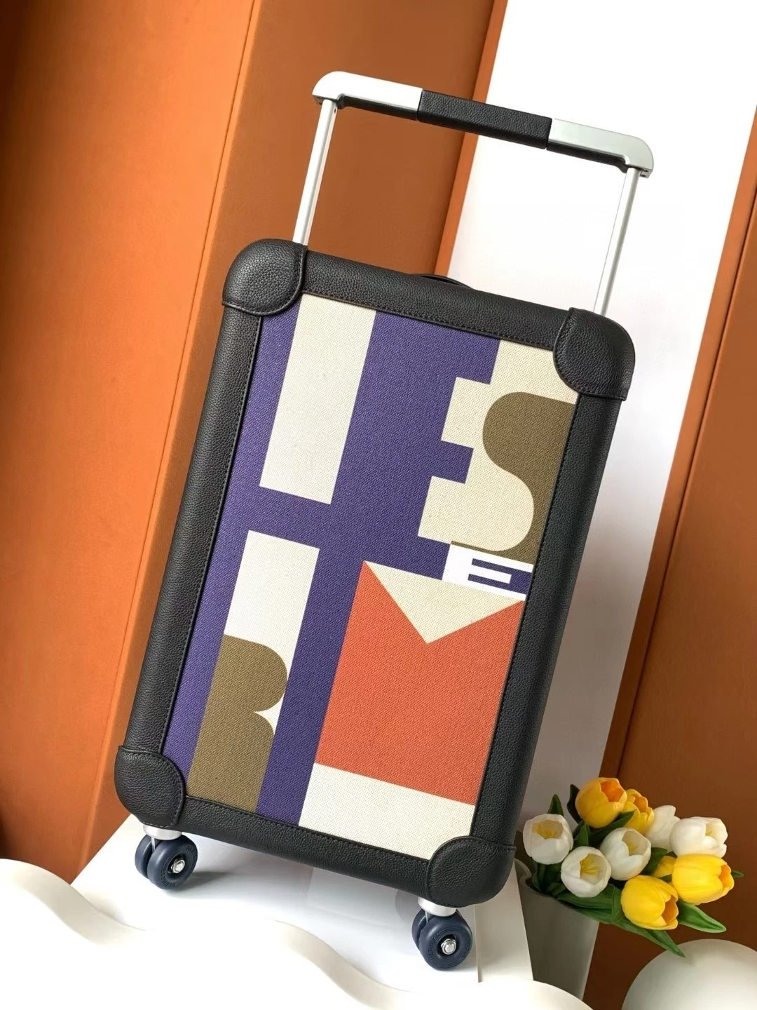 Luggage — c0e6ca8e