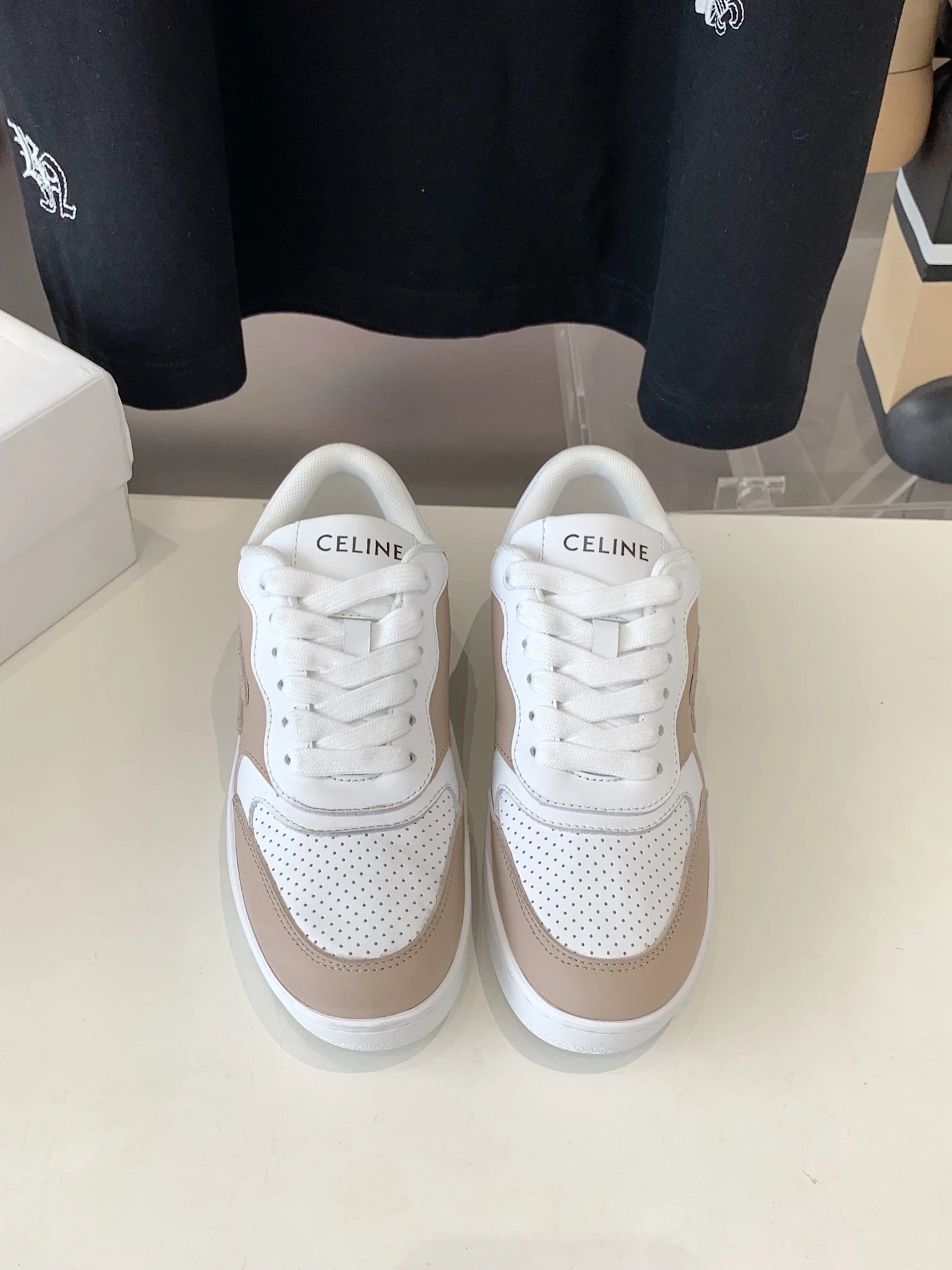 Celine Sneakers — c3fdd2bc