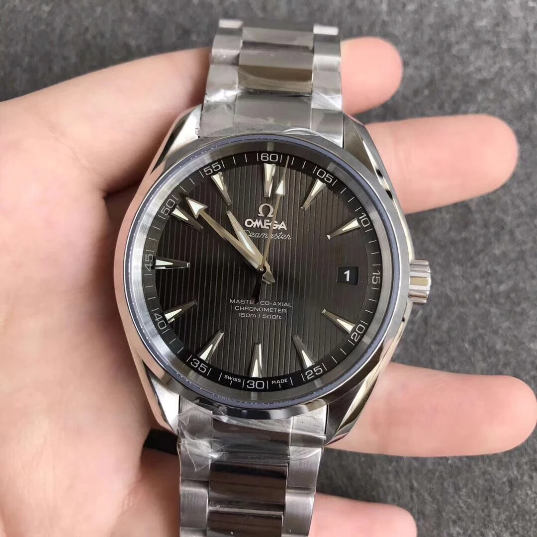 Omega Watch — 3000d522