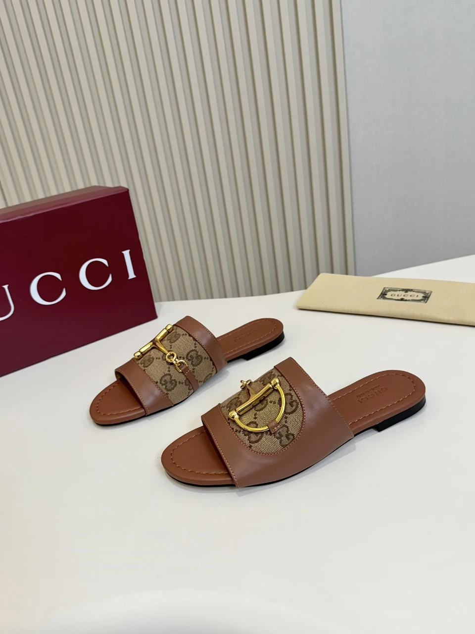 Gucci Shoes — b879ce2d
