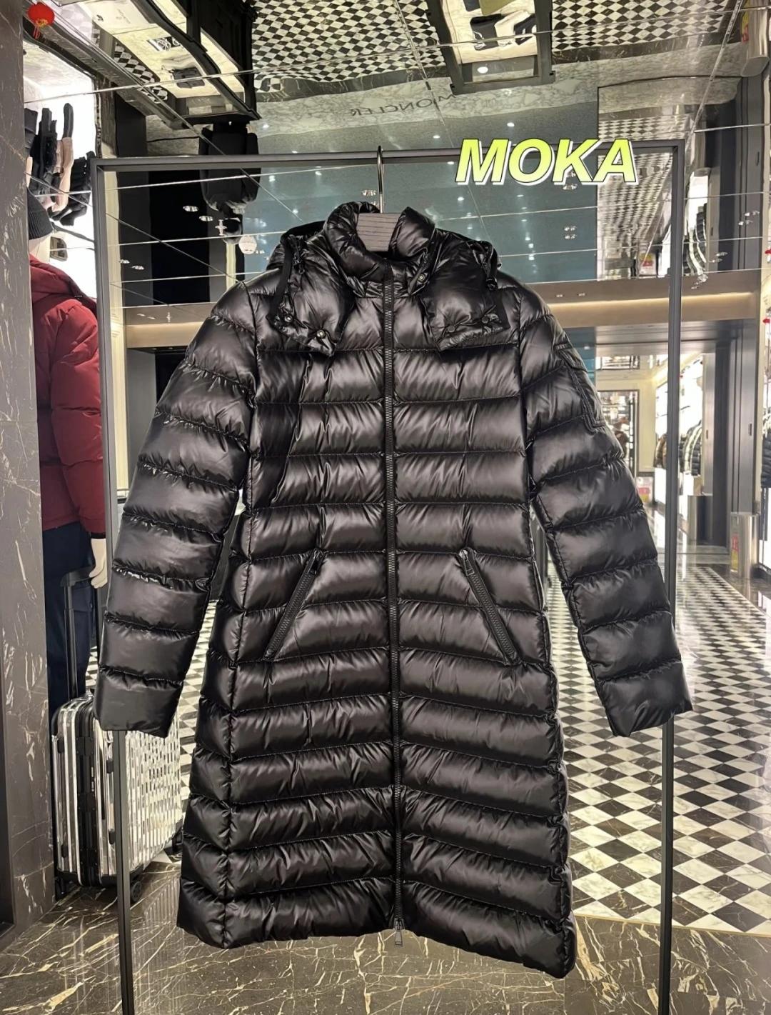 Moncler Down Jackets — 38cd7aa1