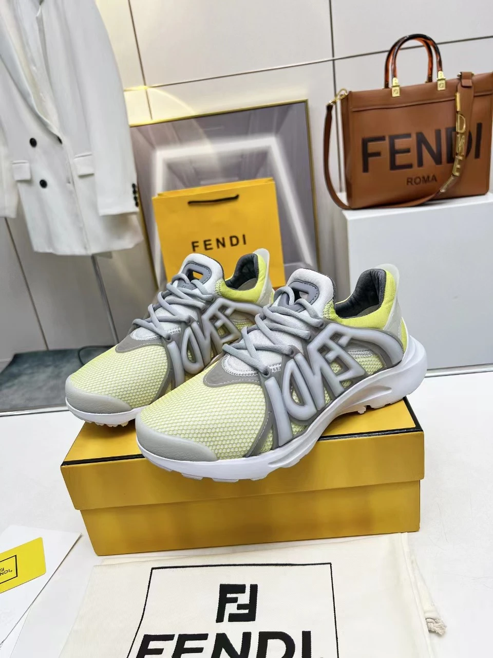 Fendi Shoes — 006d4b85