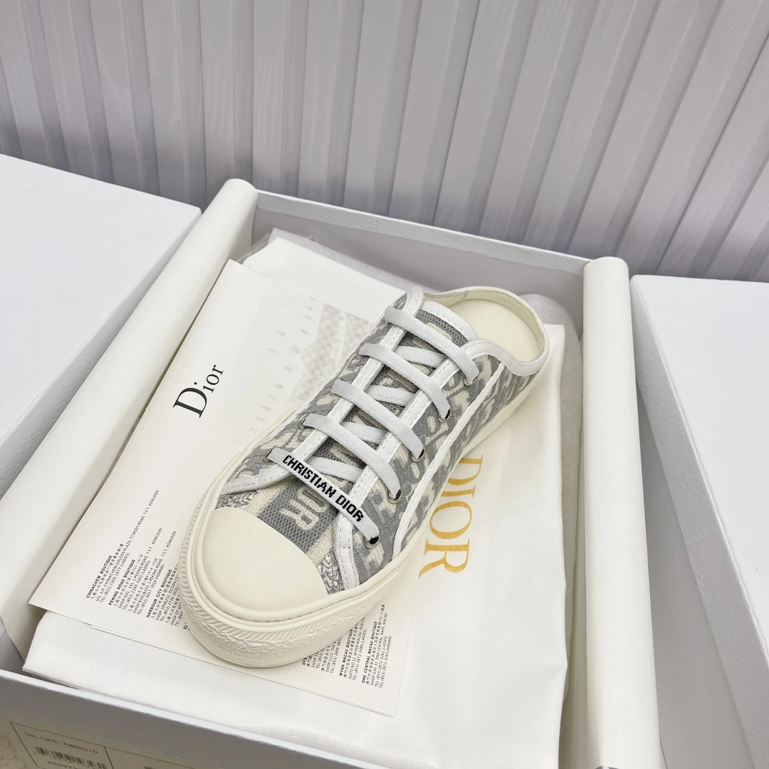 Dior Sneakers — e3e81962