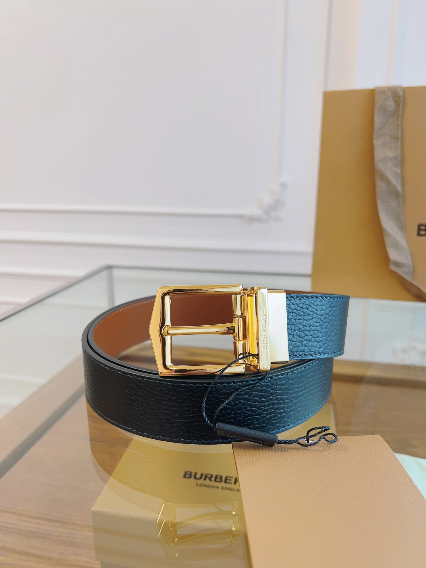 Burberry Belt — 05a7f5b1