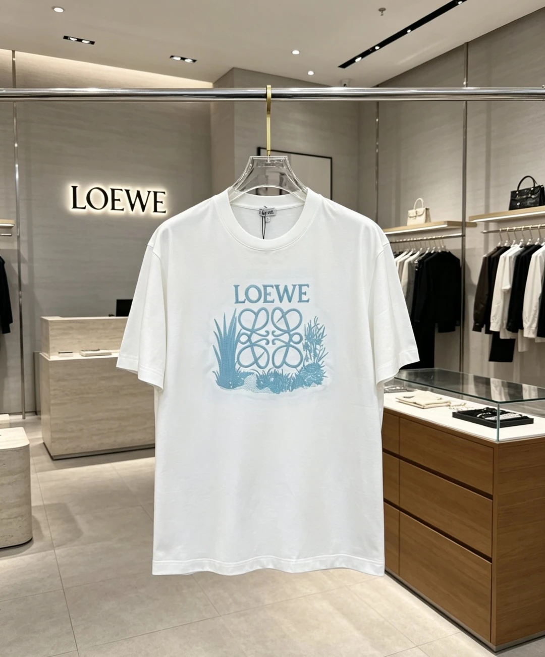 Loewe T-Shirt — 3404d889