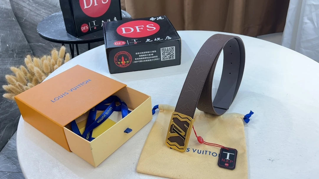 Louis Vuitton Belt — e6014fd7