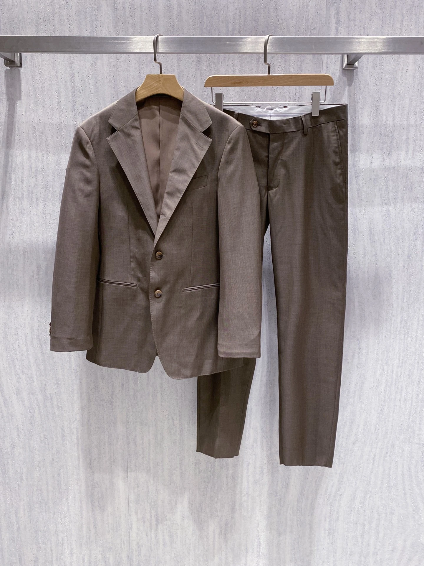 Matching Sets — 090ea0d4