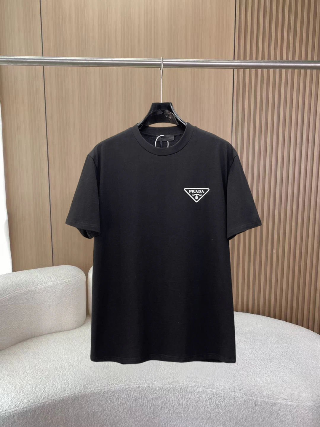 Prada T-Shirt — b42881d1